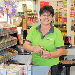 Madlen Hess im Laden